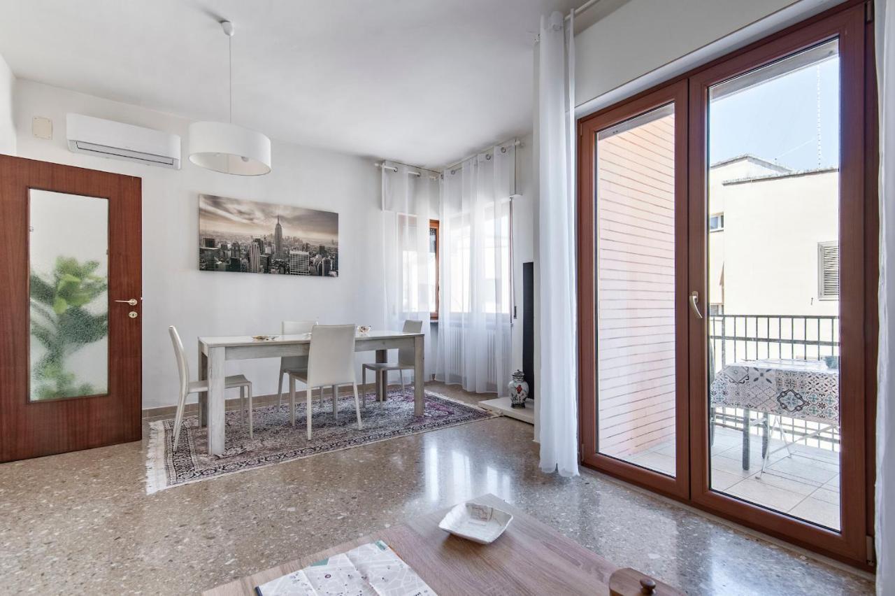 Di Palma 4 - Family House City Centre - Lecce Selection Διαμέρισμα Εξωτερικό φωτογραφία